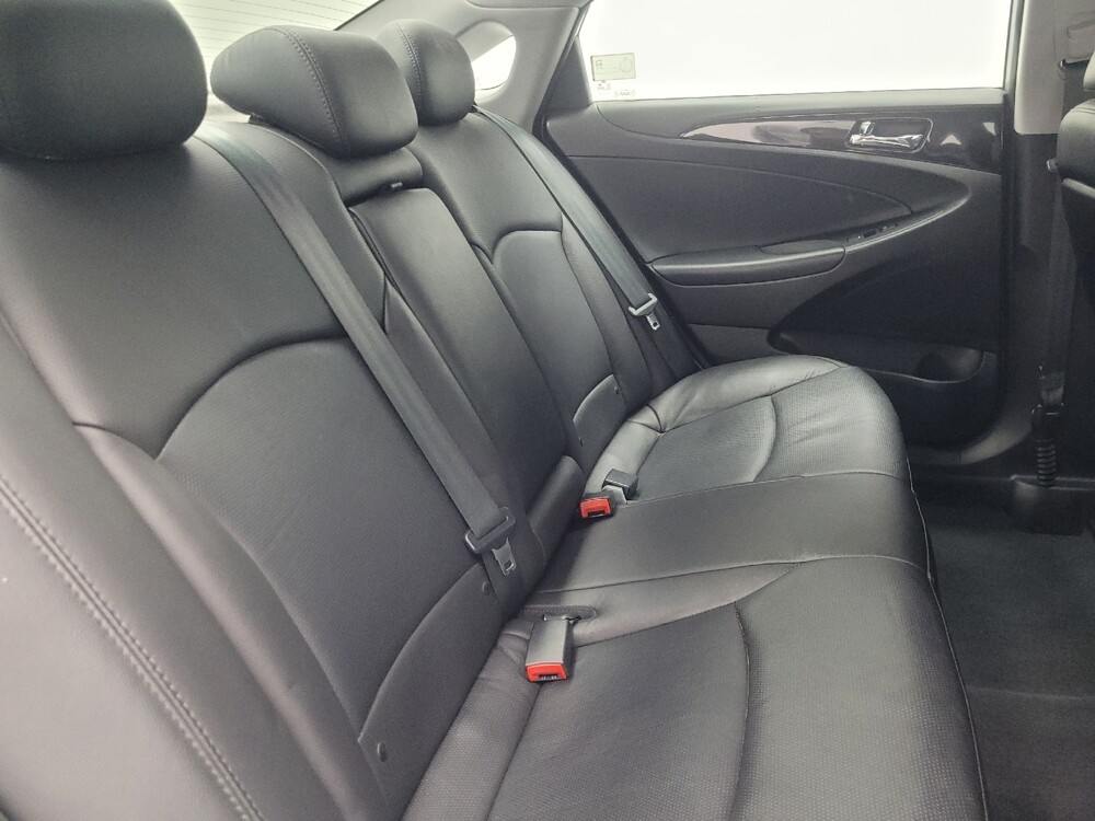 2013 Hyundai Sonata in Mishawaka, IN 46545 - 18088962 19