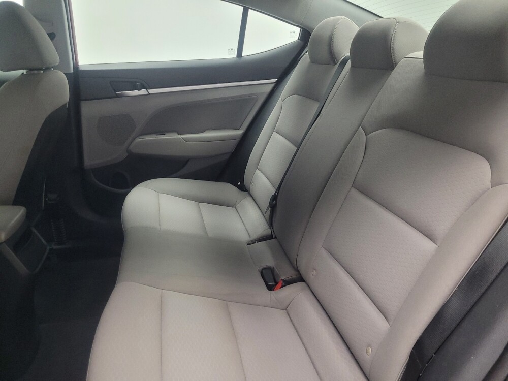 2019 Hyundai Elantra in Mishawaka, IN 46545 - 18088964 18