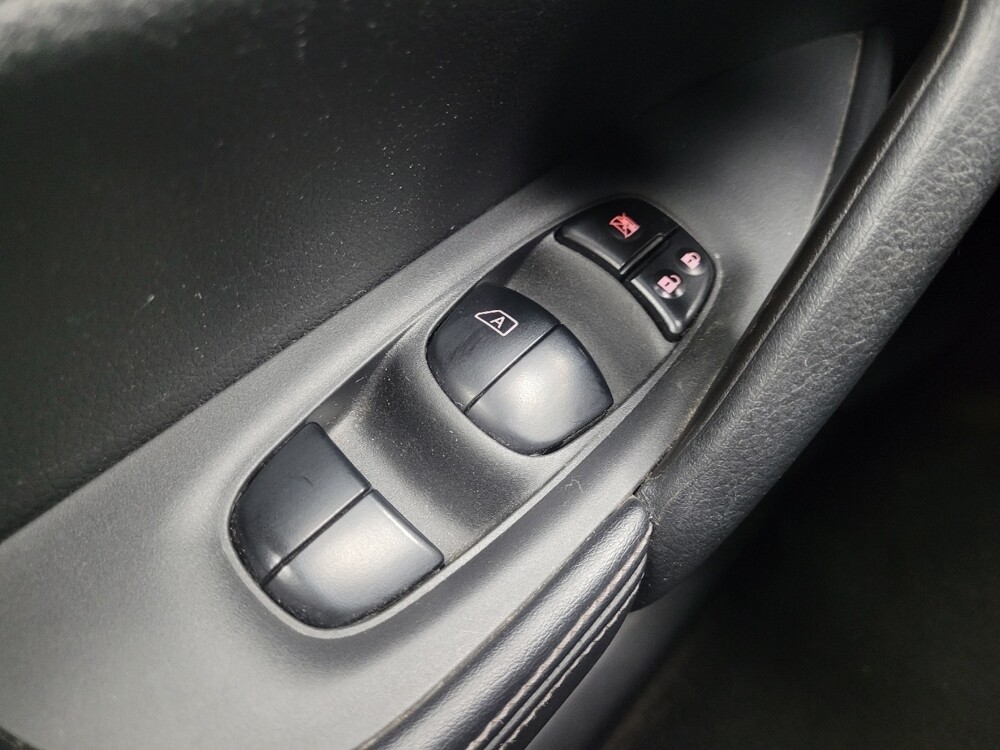 2019 Nissan Rogue in Ft Wayne, IN 46805 - 18088966 27