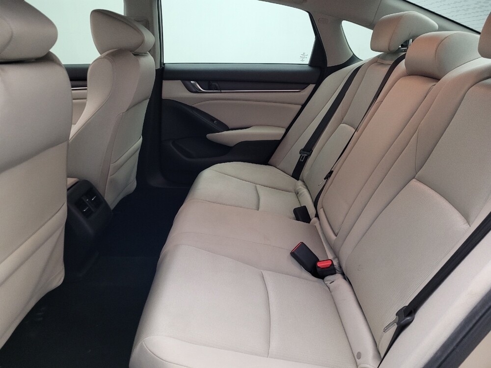 2019 Honda Accord in Hialeah, FL 33014 - 18088975 18