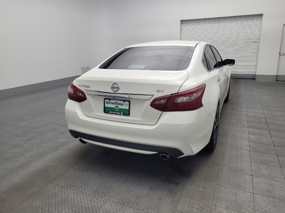 2018 Nissan Altima in Ocala, FL 34471 - 18088977 7