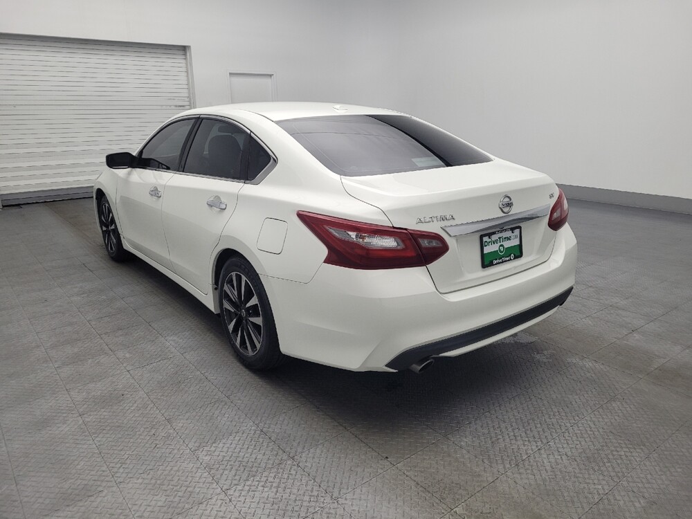 2018 Nissan Altima in Ocala, FL 34471 - 18088977 5