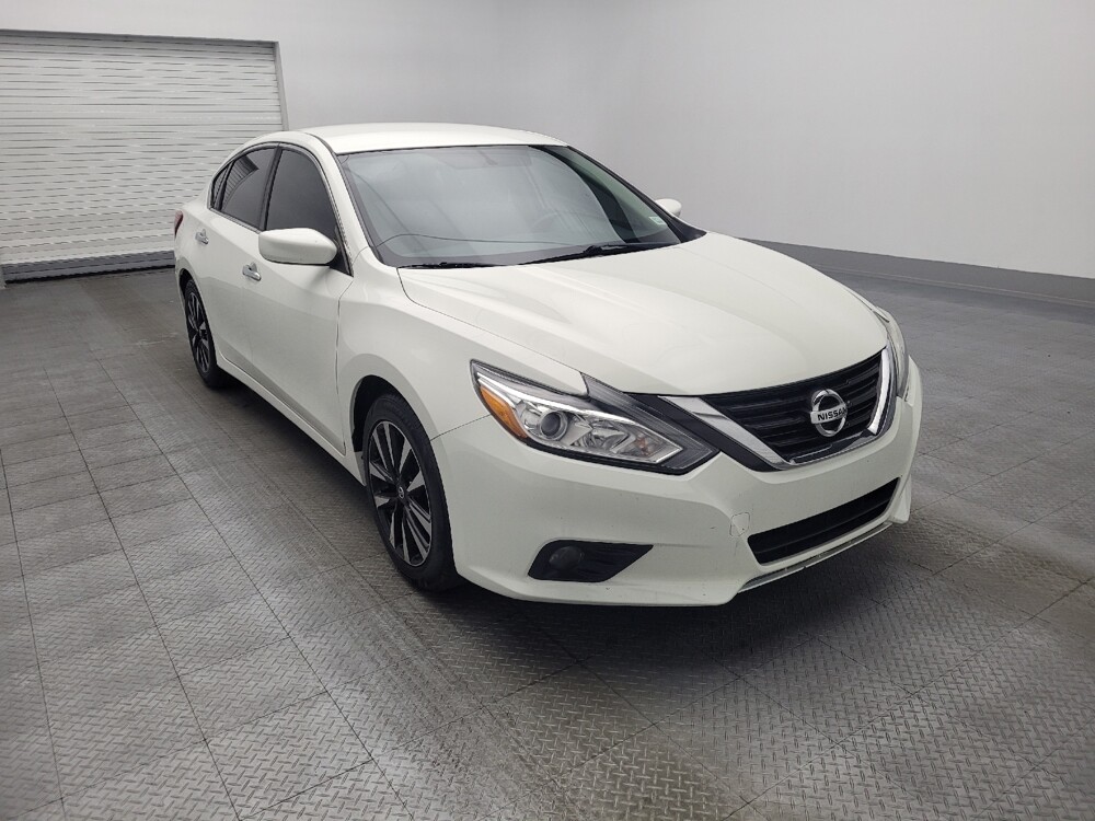 2018 Nissan Altima in Ocala, FL 34471 - 18088977 13