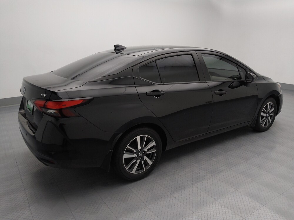 2021 Nissan Versa in Gladstone, MO 64118 - 18088978 10