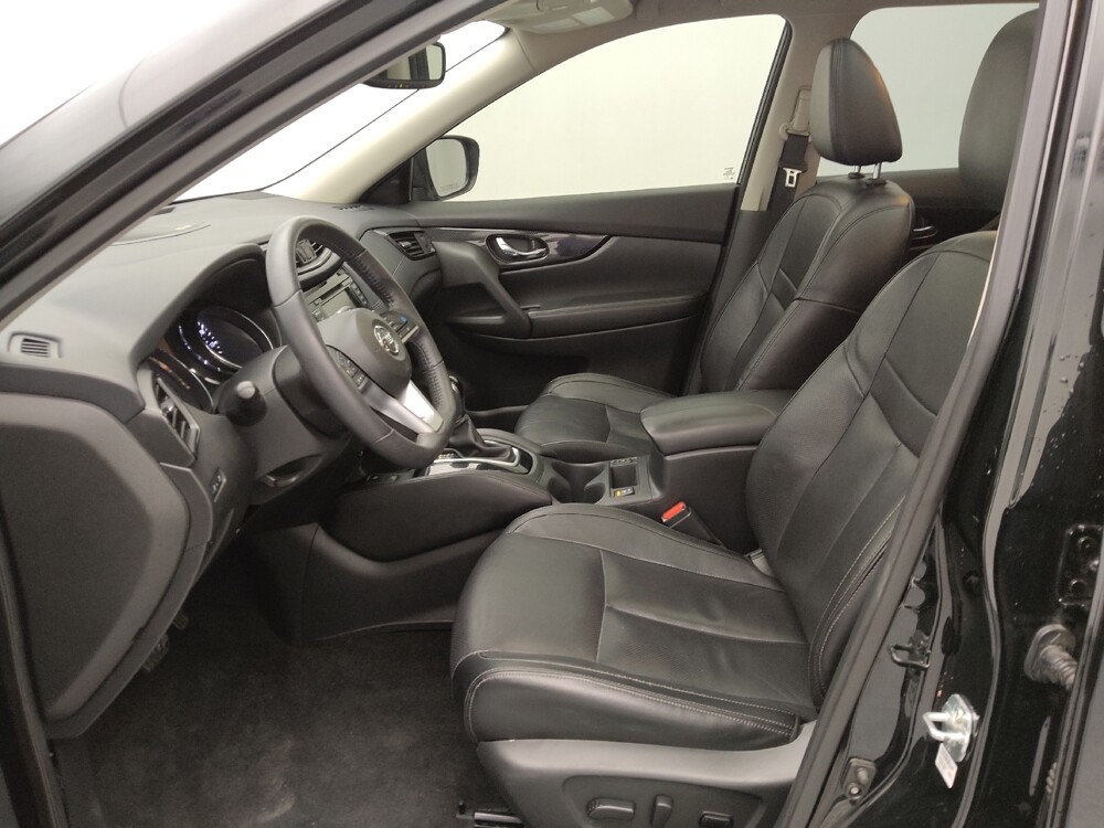 2019 Nissan Rogue in Gladstone, MO 64118 - 18088979 17