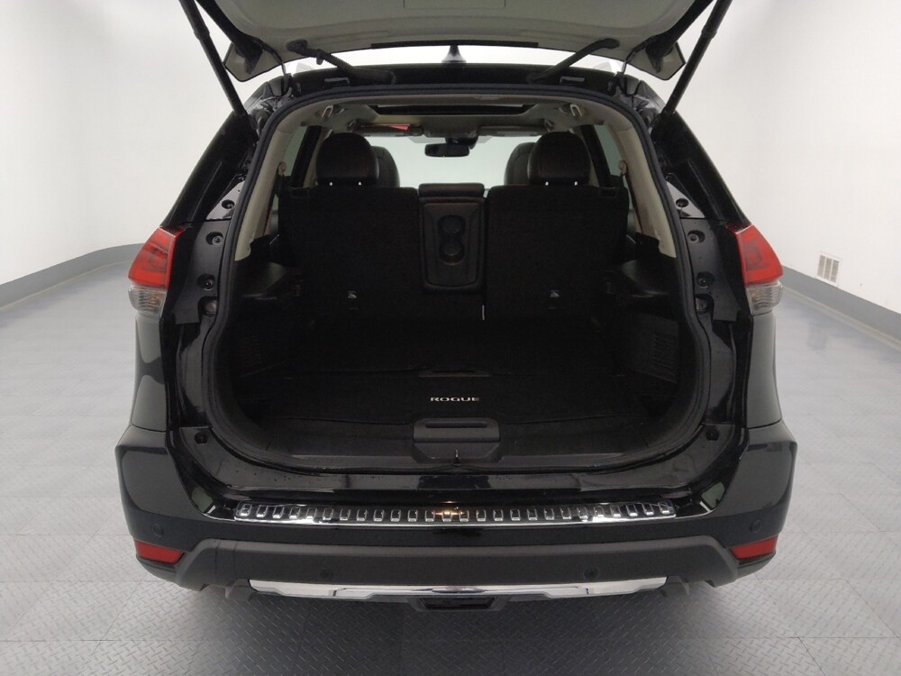 2019 Nissan Rogue in Gladstone, MO 64118 - 18088979 29