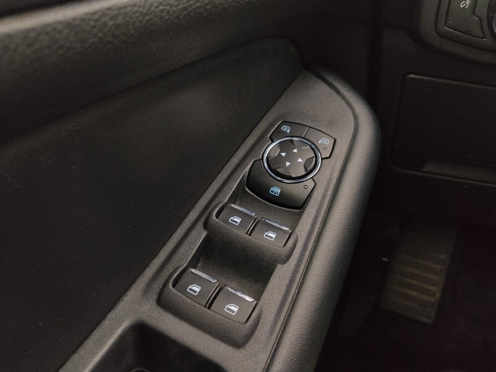 2020 Ford Edge in Springfield, MO 65807 - 18088980 27