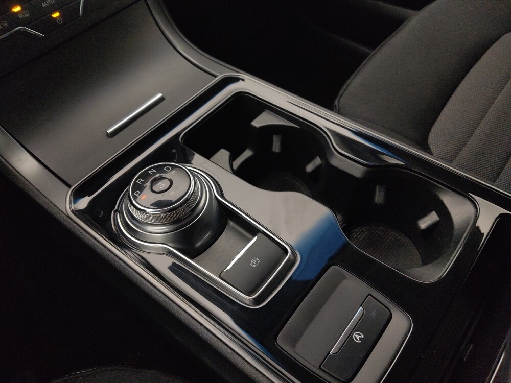 2020 Ford Edge in Springfield, MO 65807 - 18088980 26