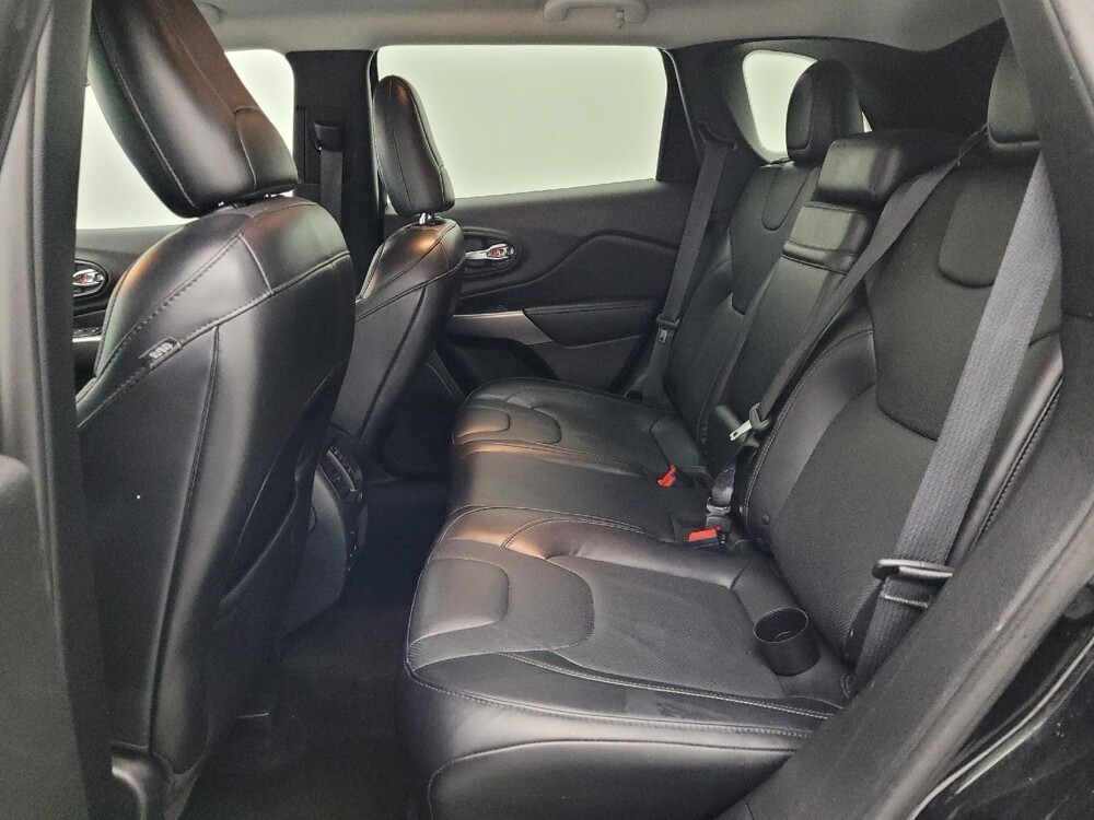 2019 Jeep Cherokee in Greenville, NC 27834 - 18088986 18