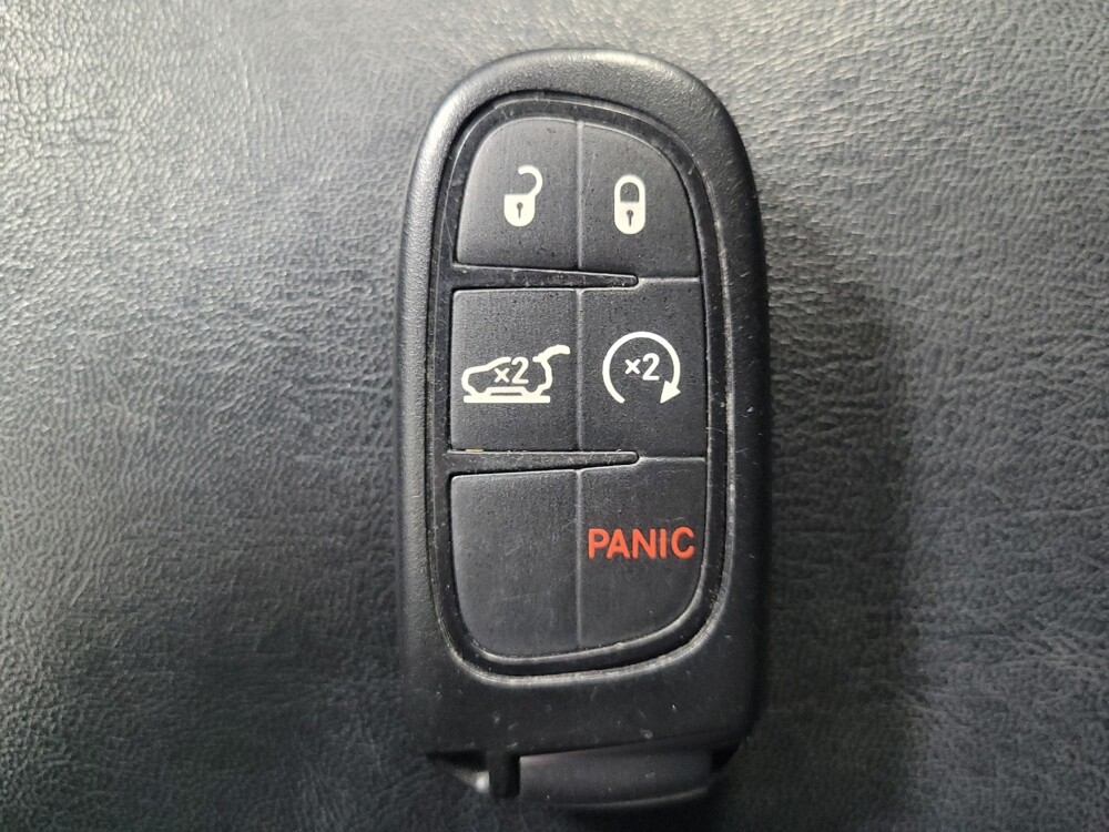 2019 Jeep Cherokee in Union City, GA 30291 - 18088988 32