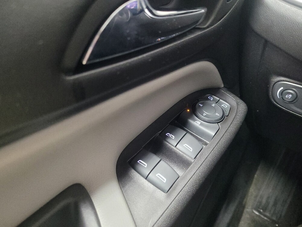 2019 Chevrolet Equinox in Pelham, AL 35124 - 18088989 27