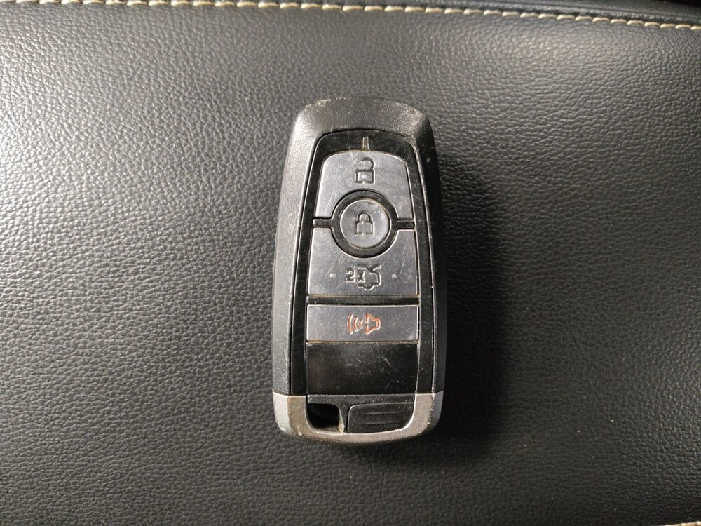 2020 Ford Fusion in Albany, GA 31705 - 18088995 32