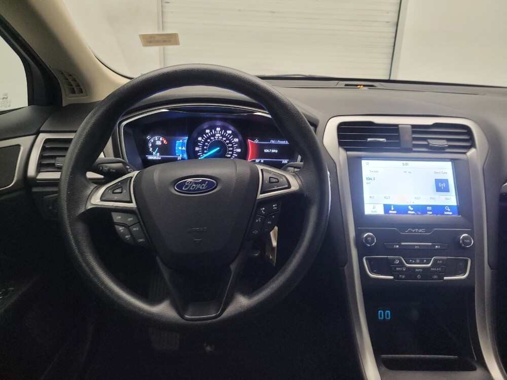 2020 Ford Fusion in Albany, GA 31705 - 18088995 22