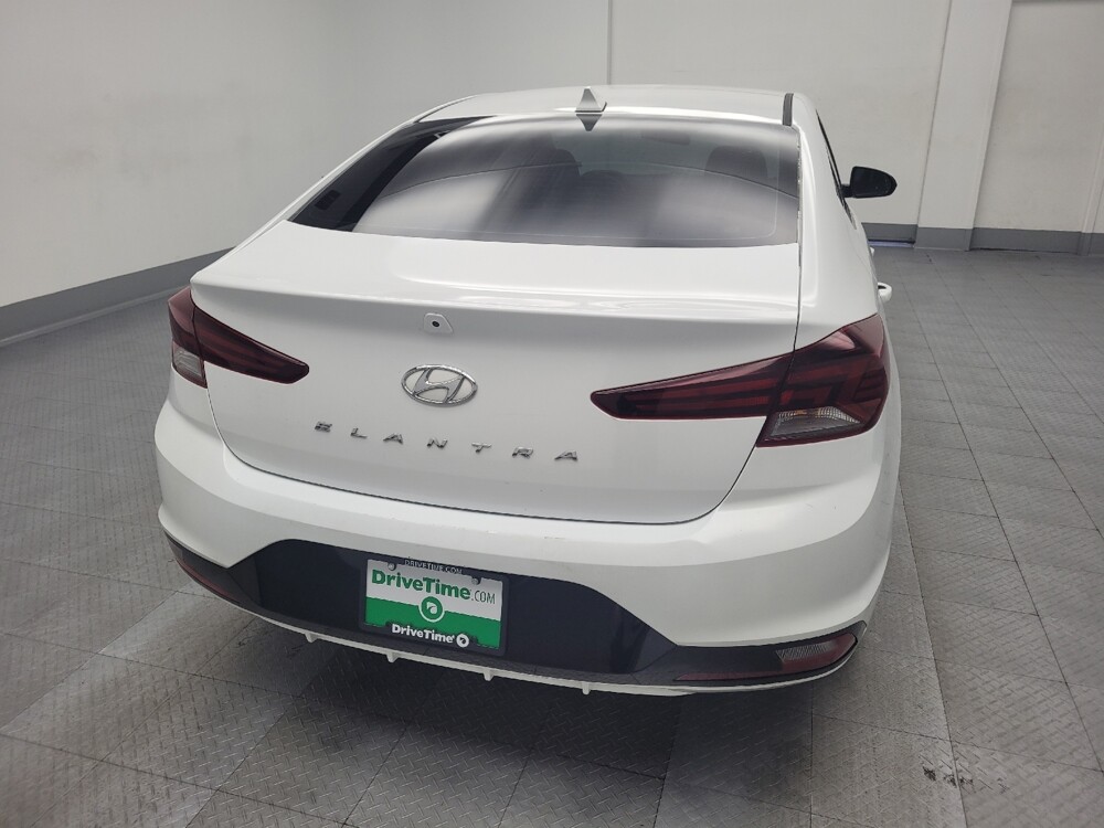 2019 Hyundai Elantra in Memphis, TN 38115 - 18088996 7