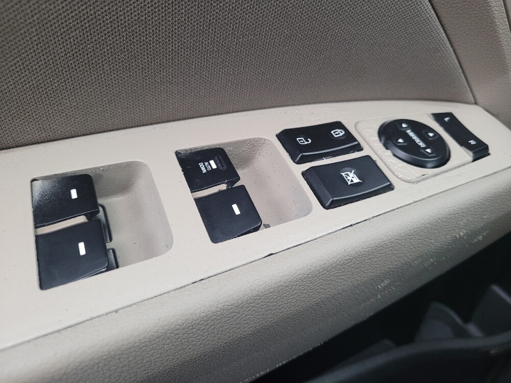 2019 Hyundai Elantra in Memphis, TN 38115 - 18088996 27