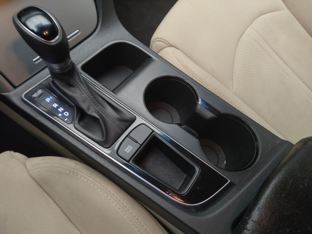 2015 Hyundai Sonata in Taylor, MI 48180 - 18088997 26