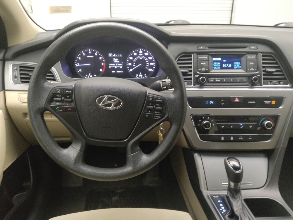 2015 Hyundai Sonata in Taylor, MI 48180 - 18088997 22
