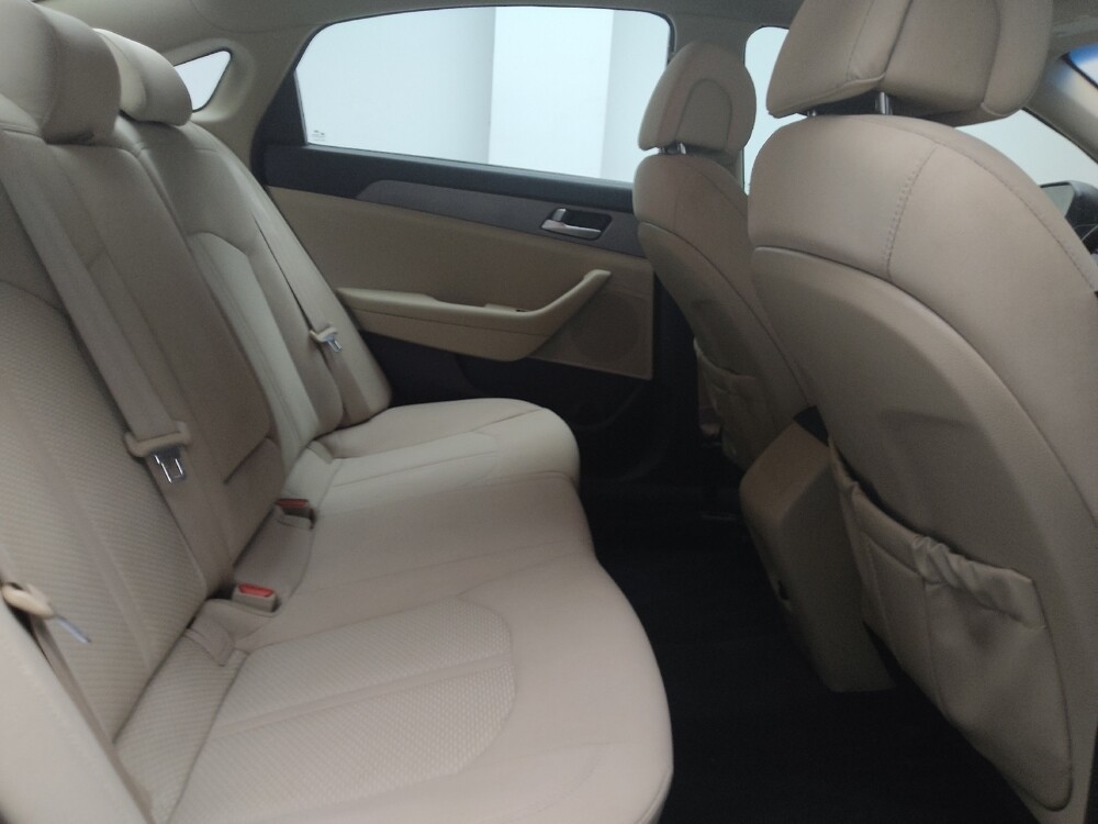 2015 Hyundai Sonata in Taylor, MI 48180 - 18088997 19