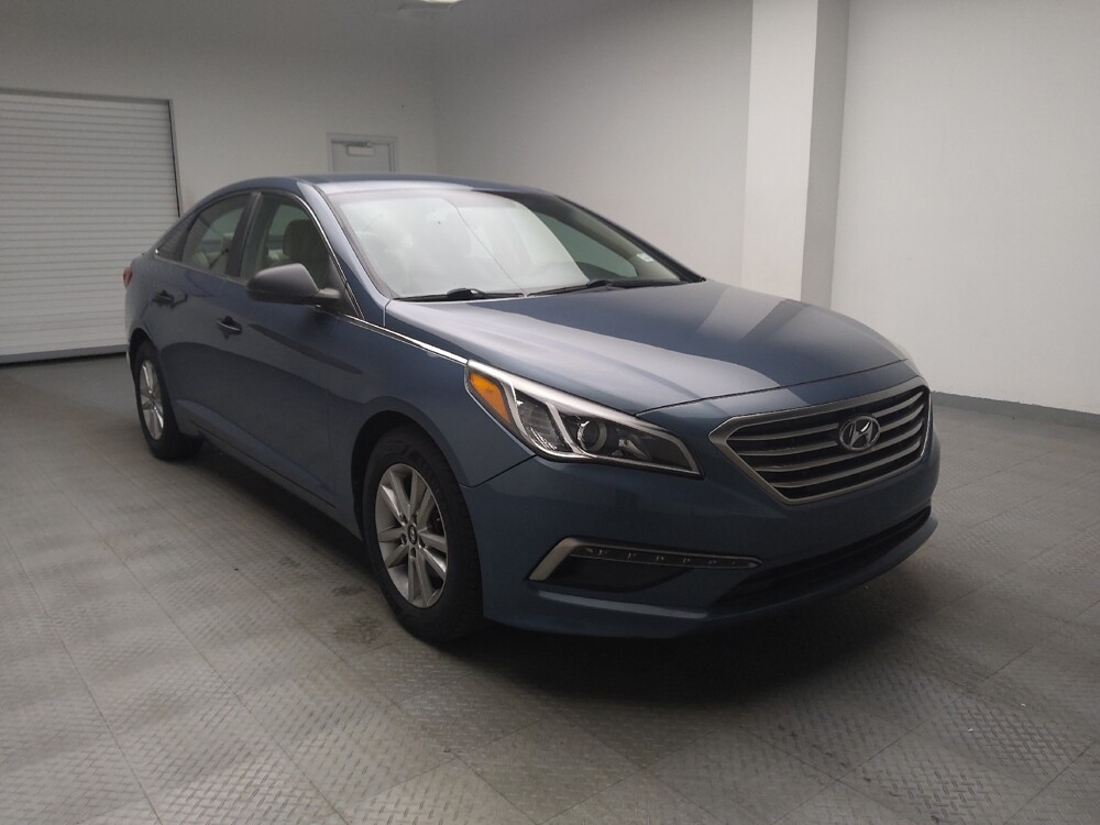 2015 Hyundai Sonata in Taylor, MI 48180 - 18088997 13