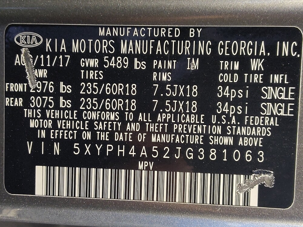 2018 Kia Sorento in Houston, TX 77060 - 18088998 33