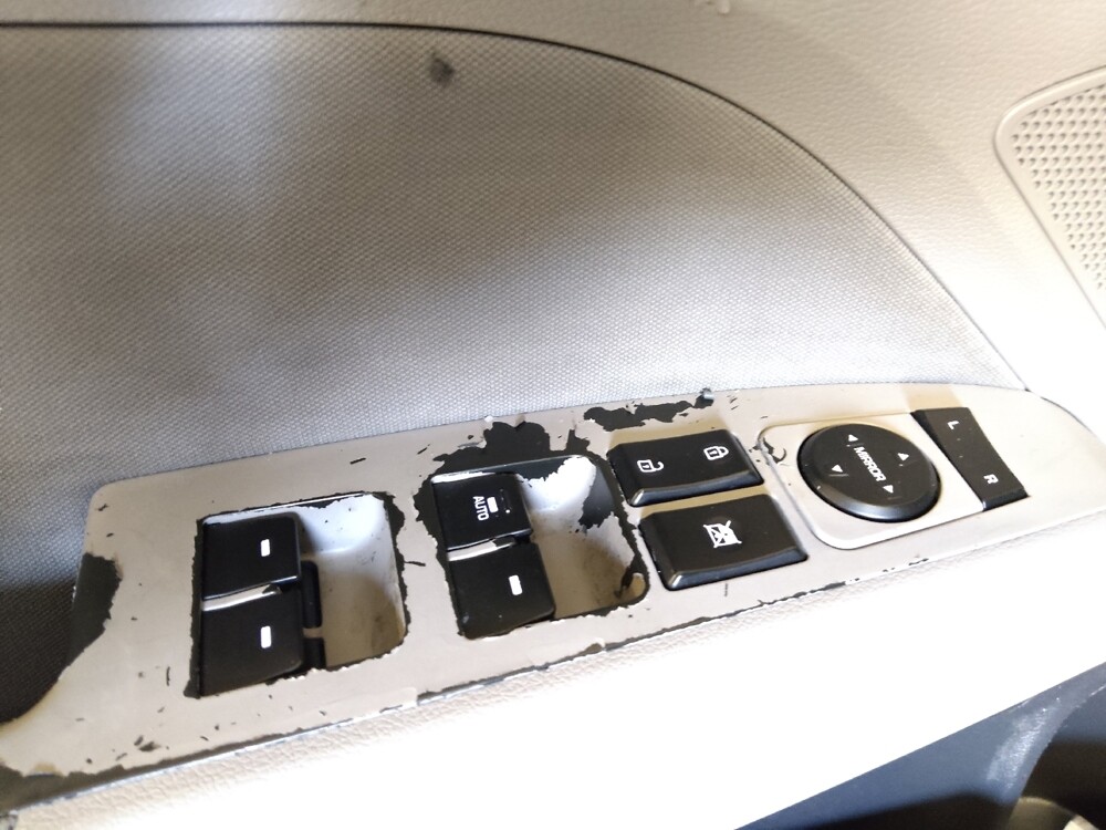 2019 Hyundai Elantra in Bradenton, FL 34207 - 18089005 27