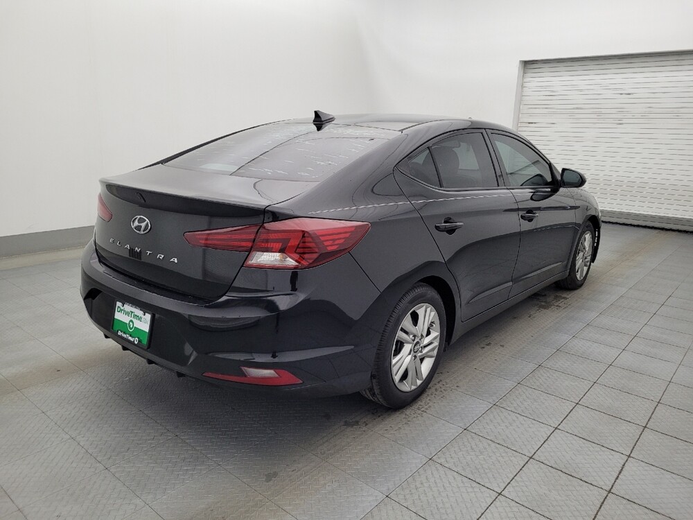 2019 Hyundai Elantra in Bradenton, FL 34207 - 18089005 9