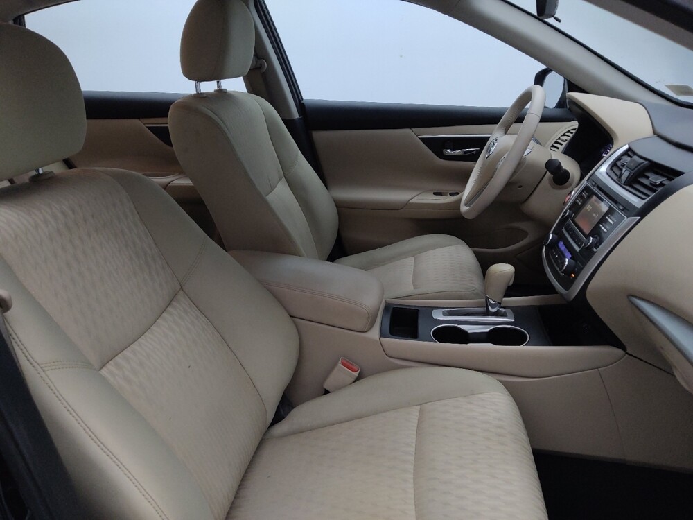 2016 Nissan Altima in Wichita, KS 67207 - 18089007 21