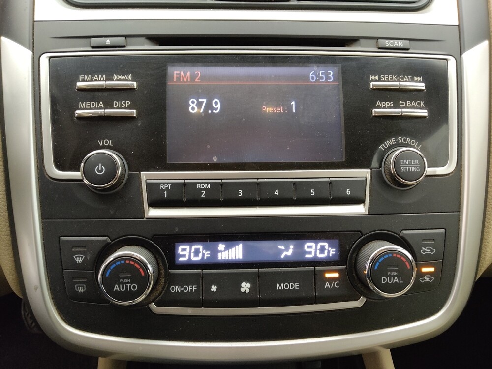 2016 Nissan Altima in Wichita, KS 67207 - 18089007 25