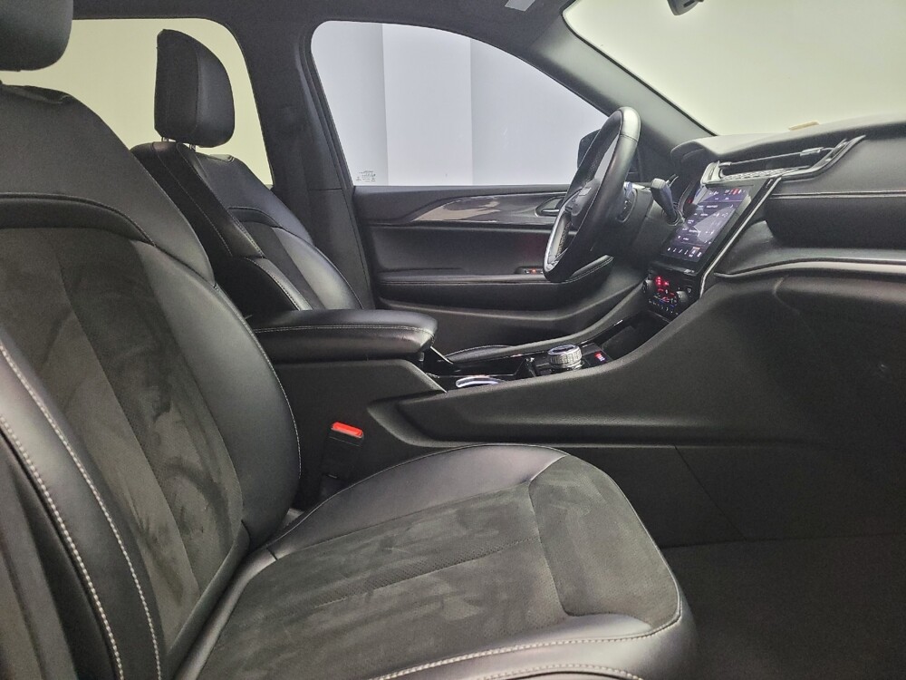 2021 Jeep Grand Cherokee L in Eastpointe, MI 48021 - 18089011 21