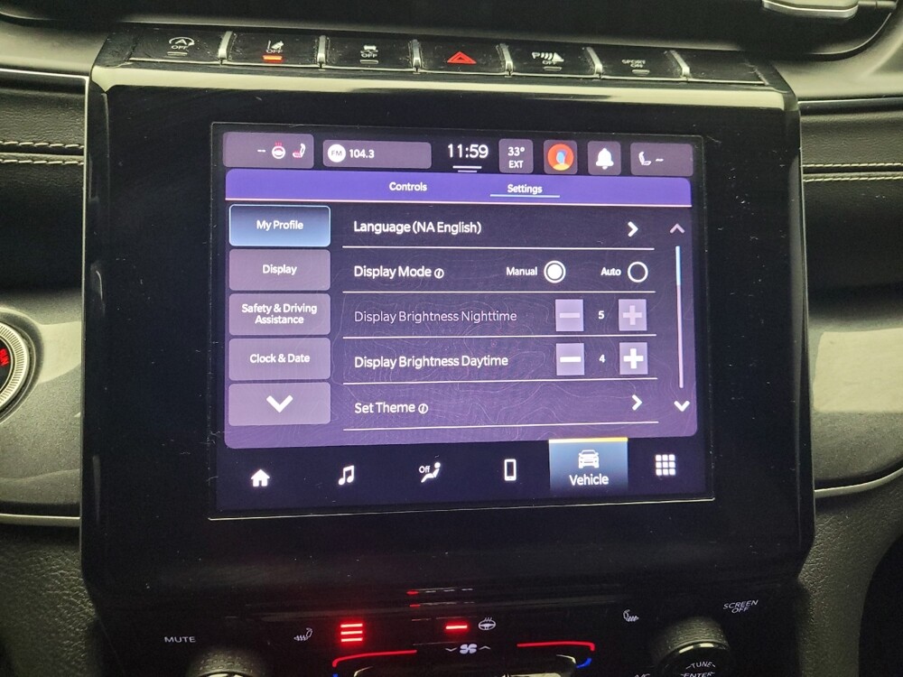 2021 Jeep Grand Cherokee L in Eastpointe, MI 48021 - 18089011 25