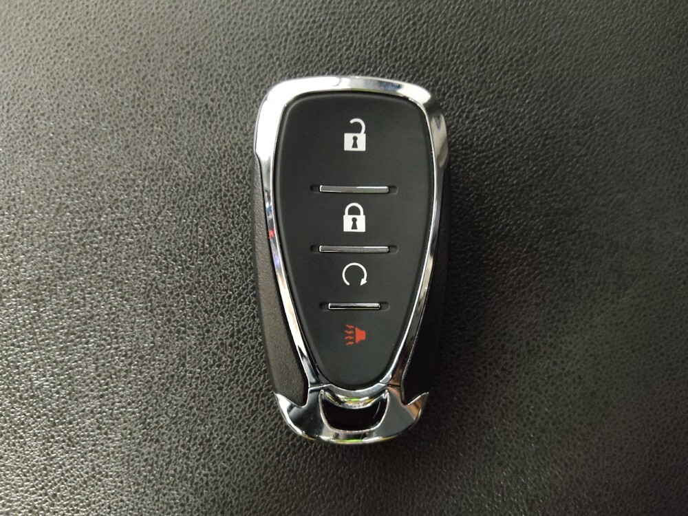 2020 Chevrolet Equinox in Jackson, MS 39211 - 18089013 32