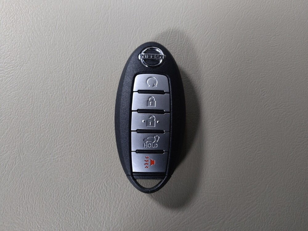 2016 Nissan Pathfinder in Union City, GA 30291 - 18089014 32