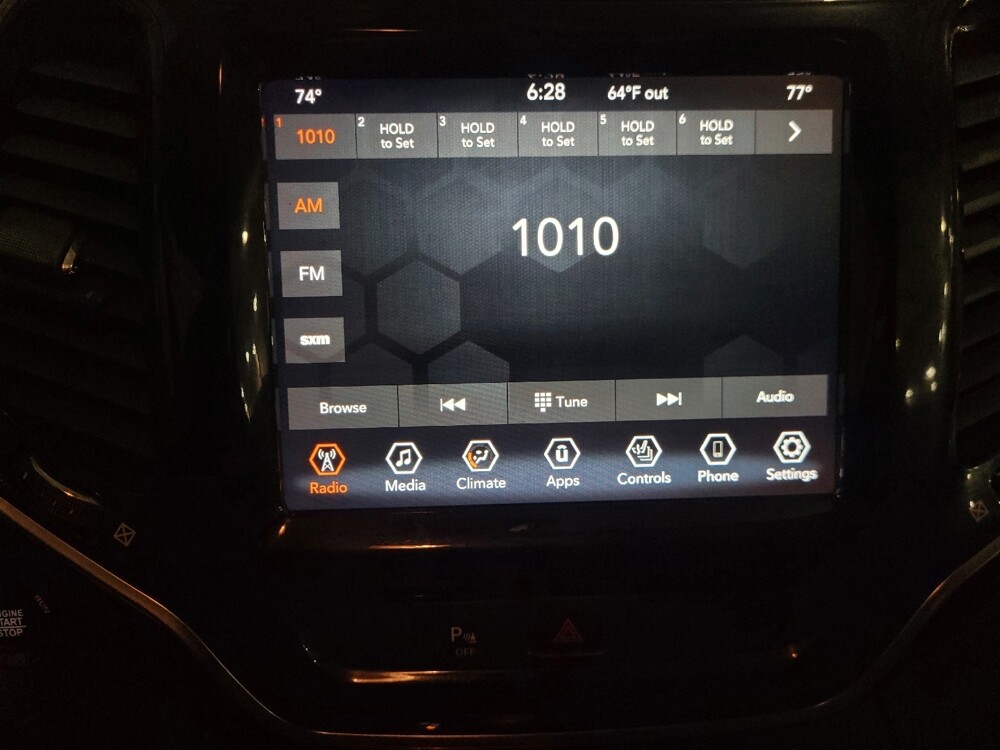 2020 Jeep Cherokee in Richmond, VA 23235 - 18089017 25