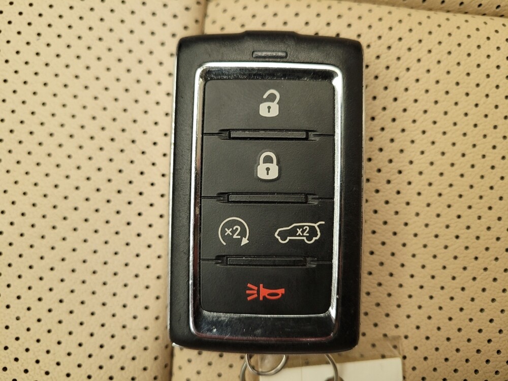 2022 Jeep Grand Cherokee in Toledo, OH 43617 - 18089019 32