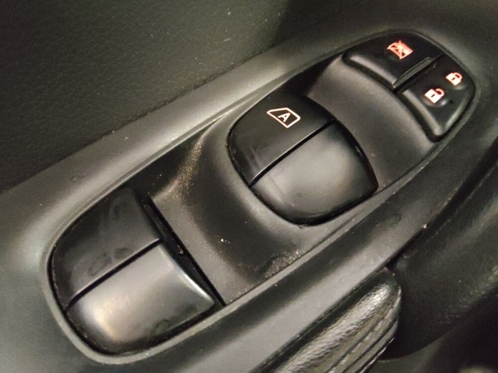 2017 Nissan Rogue in Corpus Christi, TX 78412 - 18089021 27