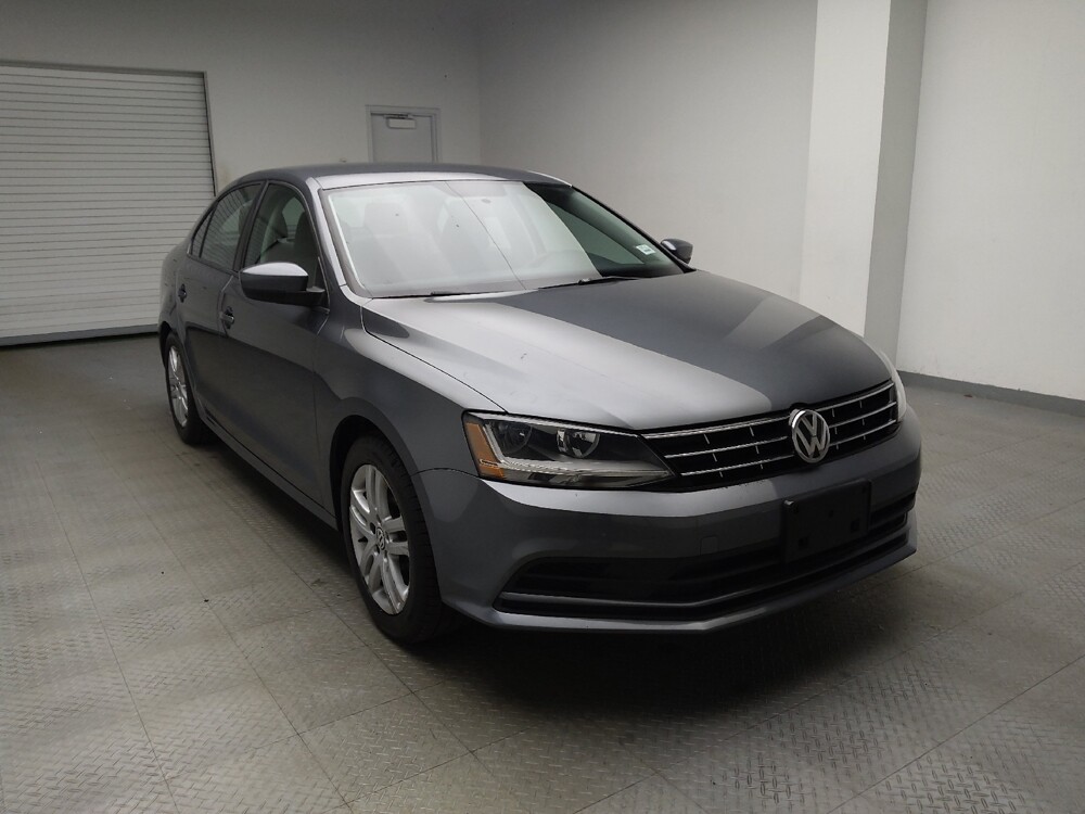 2018 Volkswagen Jetta in Eastpointe, MI 48021 - 18089023 13