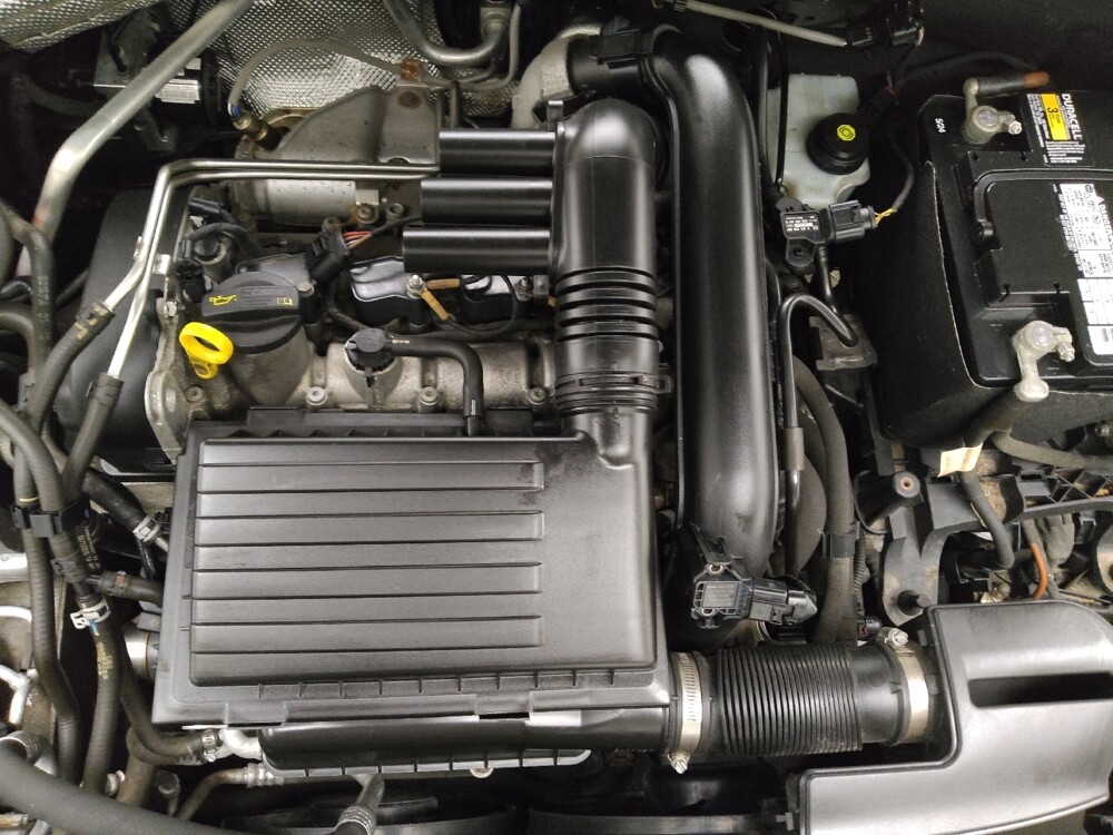 2018 Volkswagen Jetta in Eastpointe, MI 48021 - 18089023 30