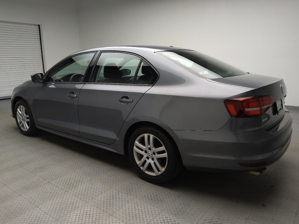 2018 Volkswagen Jetta in Eastpointe, MI 48021 - 18089023 3
