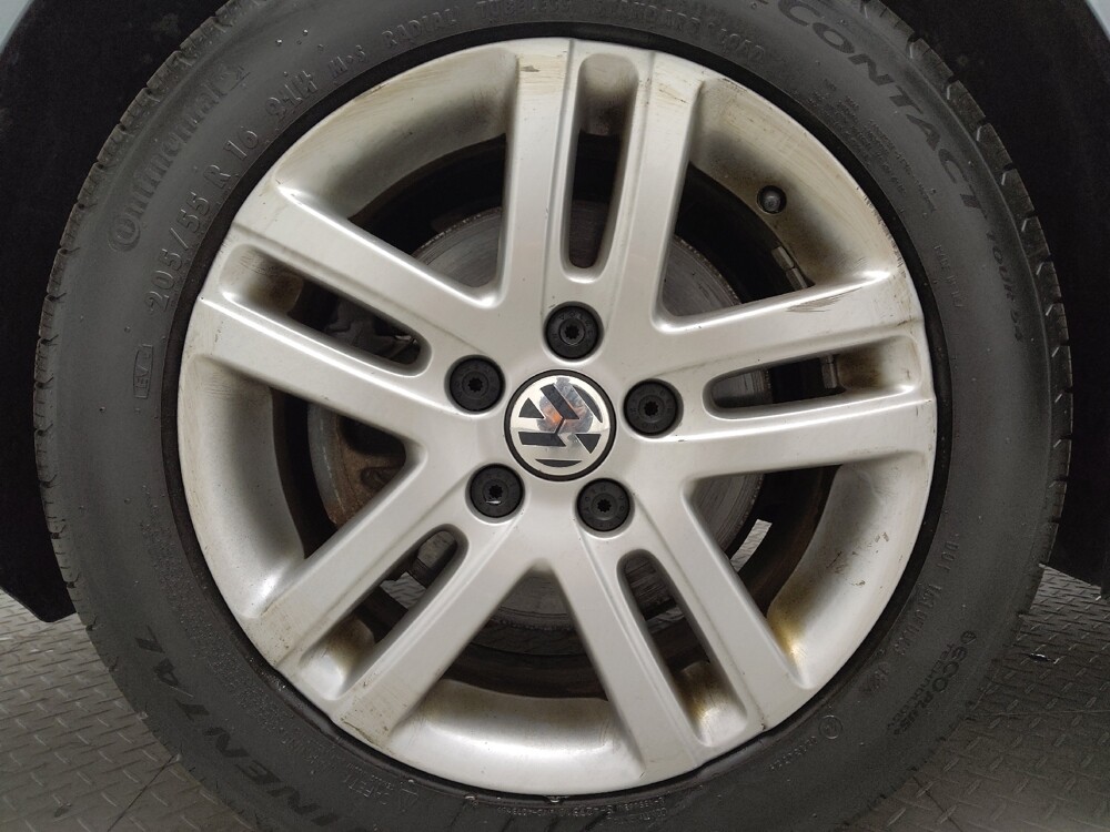 2018 Volkswagen Jetta in Eastpointe, MI 48021 - 18089023 31