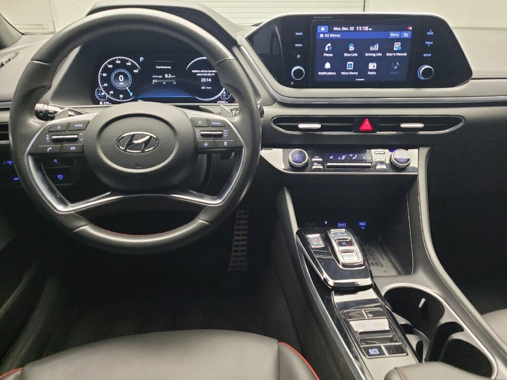 2020 Hyundai Sonata in Eastpointe, MI 48021 - 18089025 22