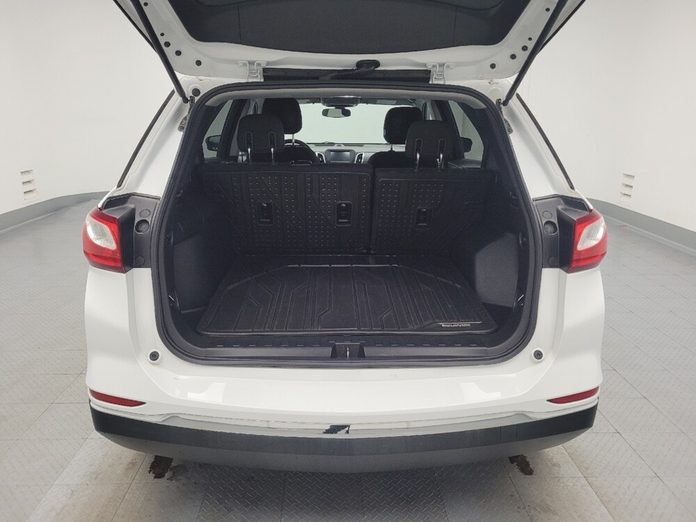 2018 Chevrolet Equinox in Antioch, TN 37013 - 18089026 29