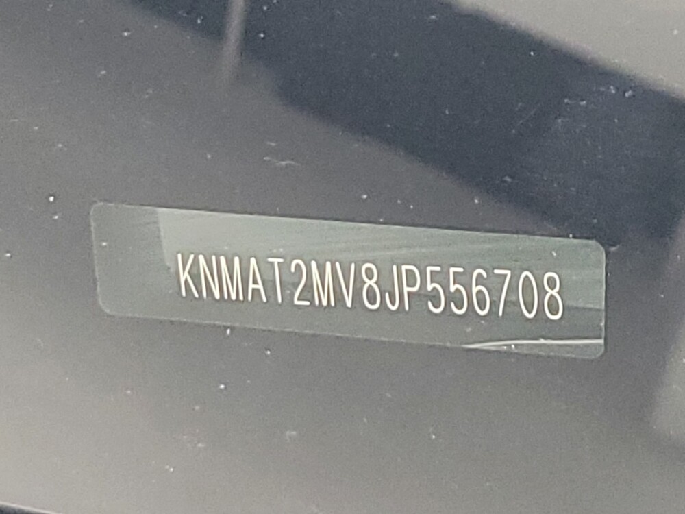 2018 Nissan Rogue in Memphis, TN 38115 - 18089027 33