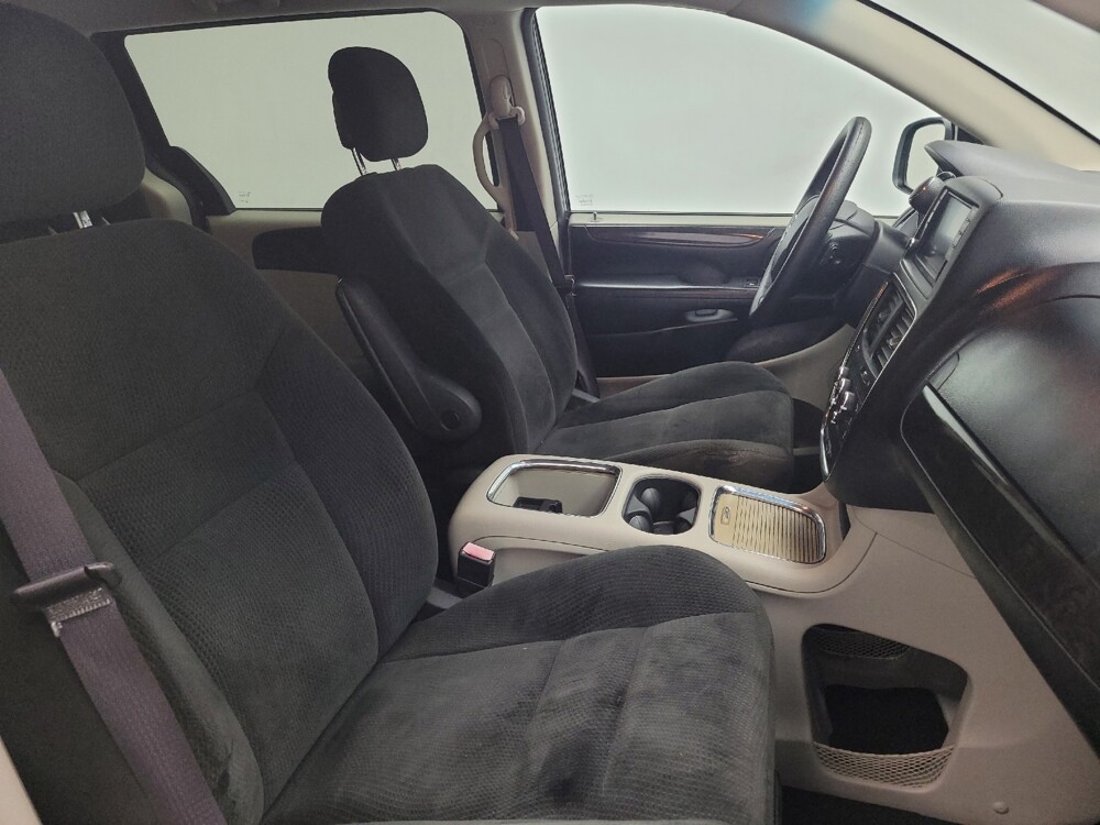 2016 Dodge Grand Caravan in Antioch, TN 37013 - 18089030 21