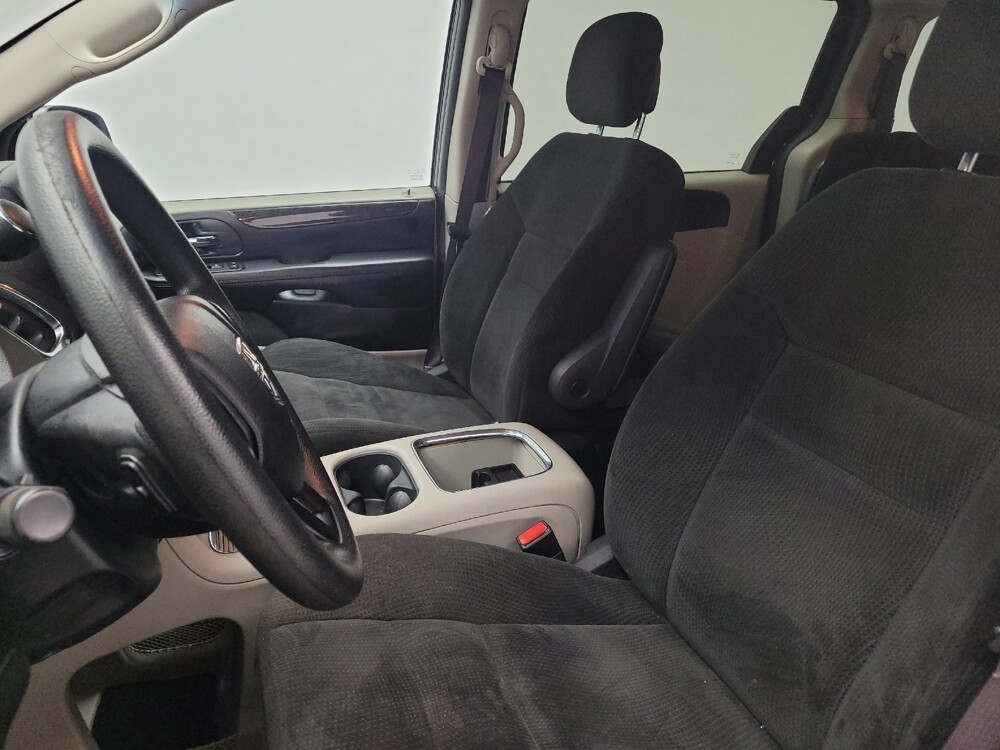 2016 Dodge Grand Caravan in Antioch, TN 37013 - 18089030 17