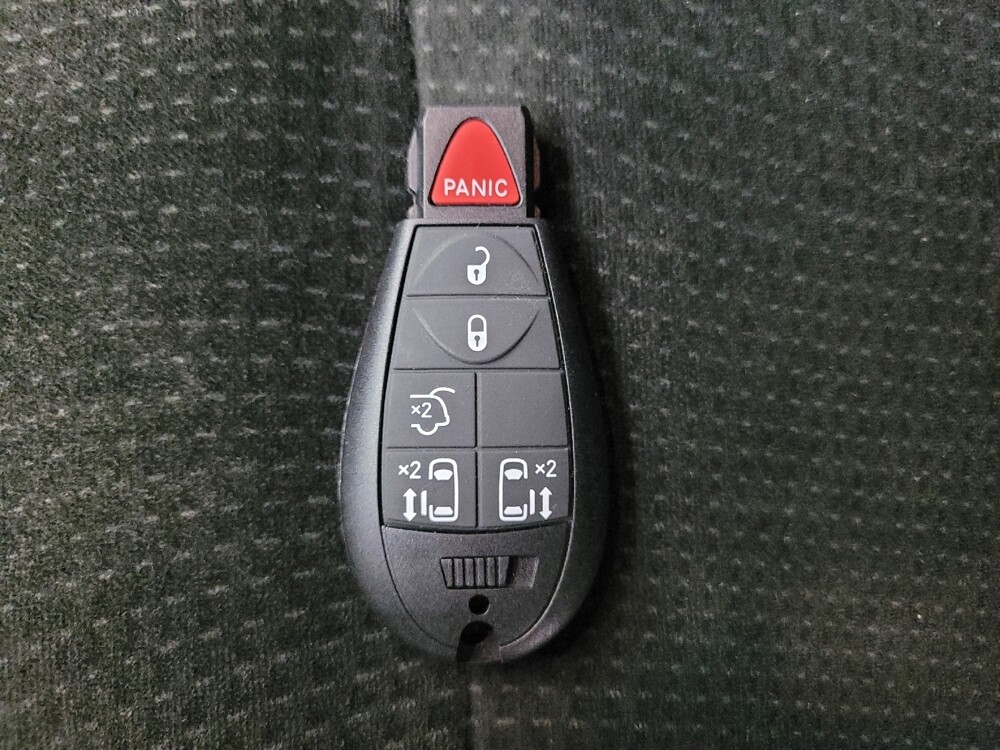 2016 Dodge Grand Caravan in Antioch, TN 37013 - 18089030 32