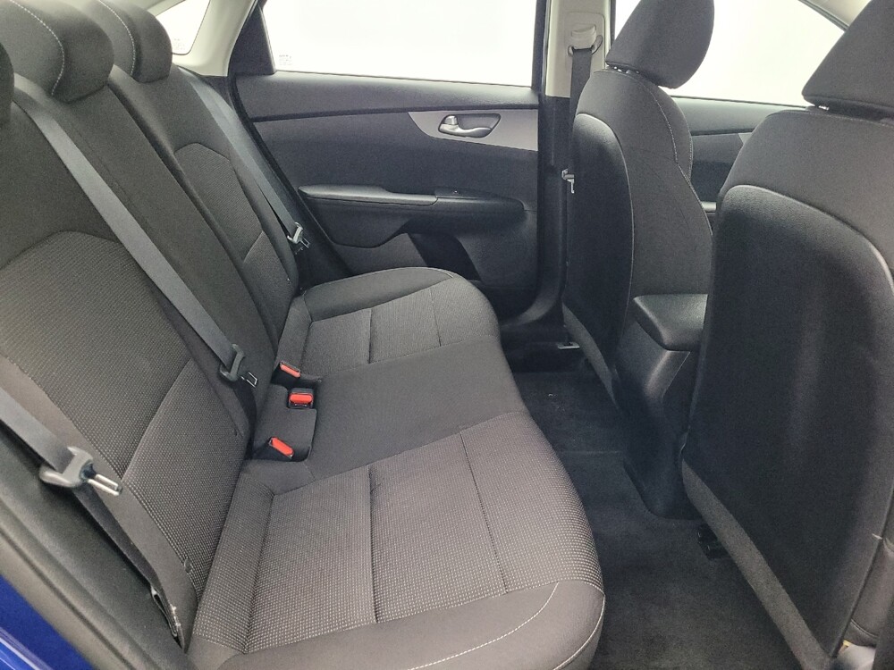 2019 Kia Forte in Pensacola, FL 32505 - 18089036 19