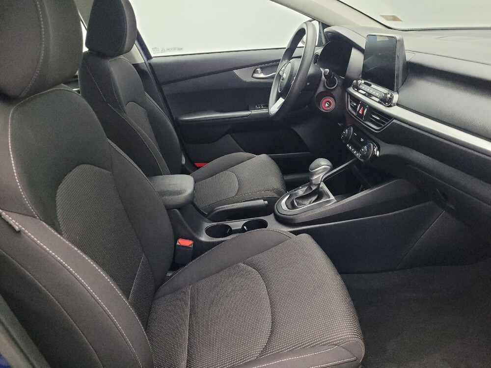 2019 Kia Forte in Pensacola, FL 32505 - 18089036 21