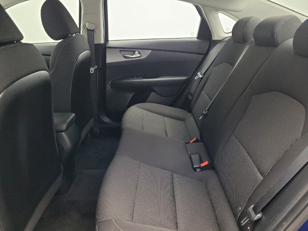 2019 Kia Forte in Pensacola, FL 32505 - 18089036 18