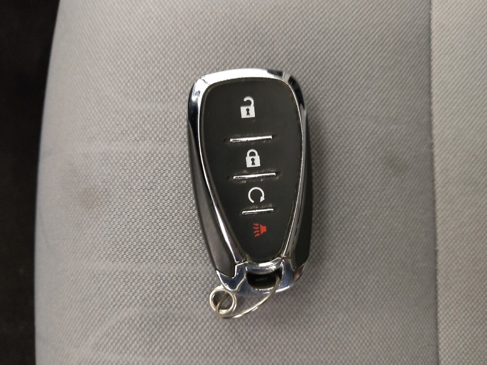 2019 Chevrolet Trax in Independence, MO 64055 - 18089037 32