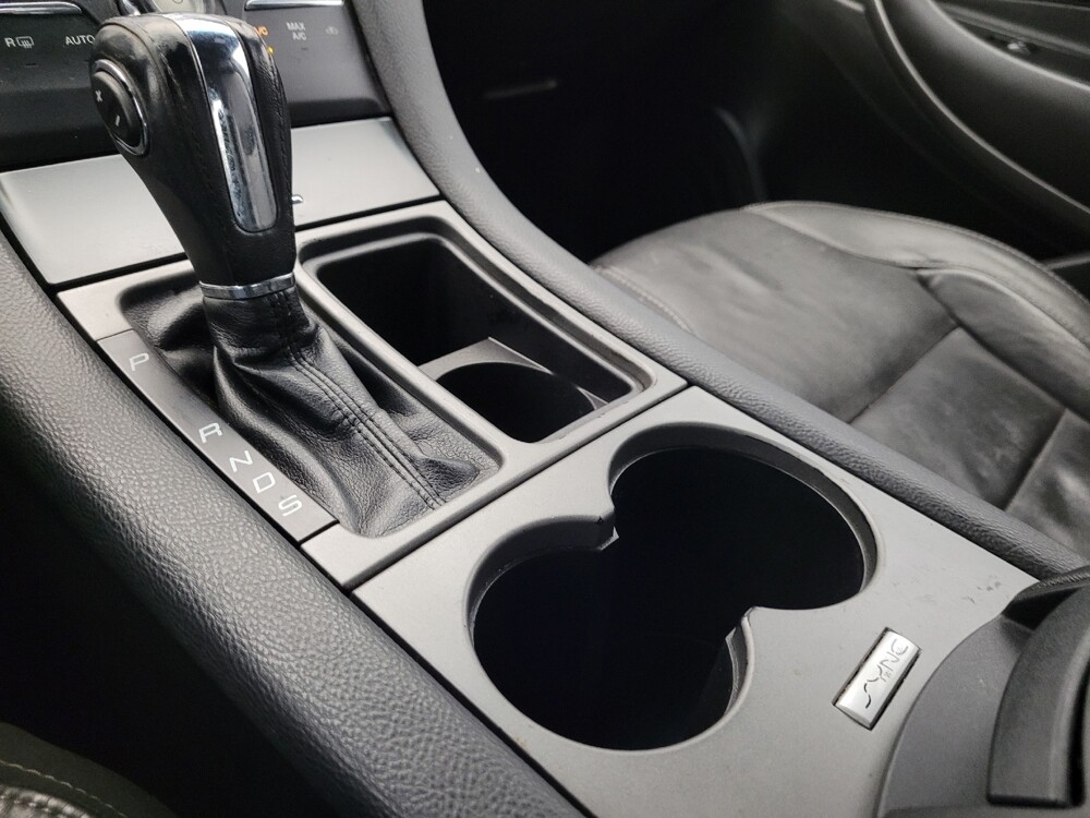 2018 Ford Taurus in Glendale, AZ 85301 - 18089038 26